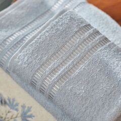 Karaca Home Flower 3D Nakışlı 6 Parça Aile Banyo Seti Mavi